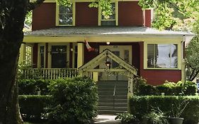 Douglas Guest House Vancouver